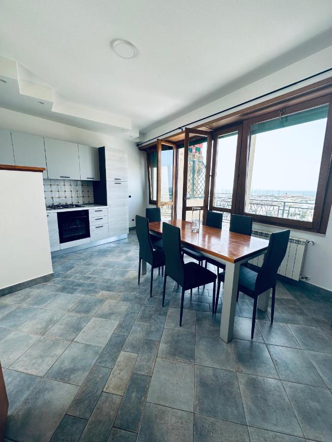 Newhouse Victoria - Sea View Apartment Nettuno Kültér fotó